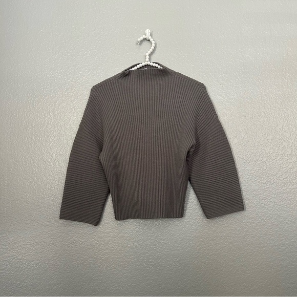 Urban Outfitters Mock Neck Ribbed Sweater Gray - Picture 1 of 3